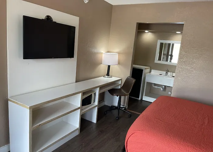 Hotel Eastin Atchison